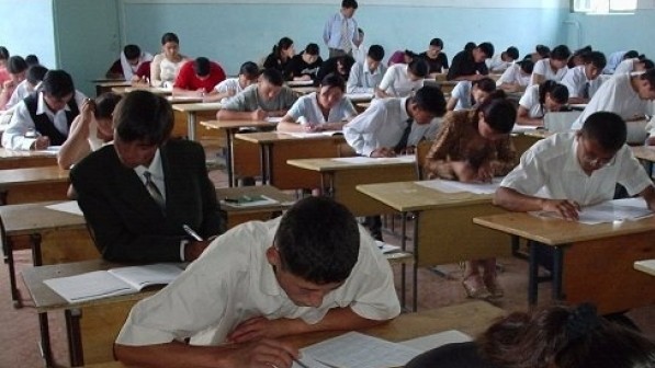 Из 48,5 тыс. выпускников, сдавших ОРТ, только 55% преодолели пороговый балл для поступления в вузы