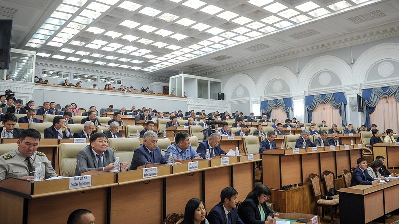 Правительство запустило программу микрофинансирования субъектов малого предпринимательства &mdash; Tazabek