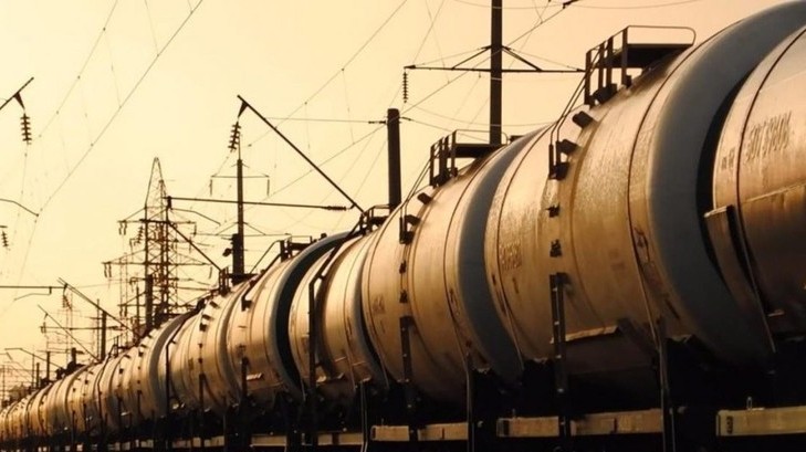 А.Арапбаев попросил Д.Бекешева отозвать предложение о запрете с 1 января 2019 года в КР выпуска в обращение ГСМ ниже класса К5 &mdash; Tazabek