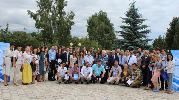 Ученые-историки из 10 стран обсуждают «феномен гражданской войны в истории» в летней школе на Иссык-Куле