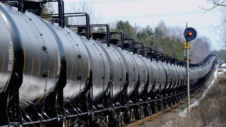 Почему изменились правила поставки нефтепродуктов из России в Кыргызстан? &mdash; Tazabek