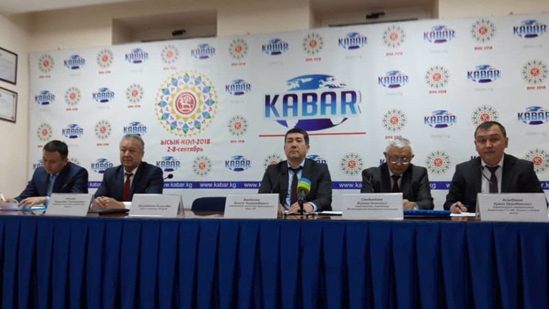 В Минтрансе рассказали, почему идет отставание по сроками при строительстве дорог Бишкек&mdash;Кара-Балта,  Бишкек&mdash;Баткен&mdash;Исфана  и Север&mdash;Юг &mdash; Tazabek