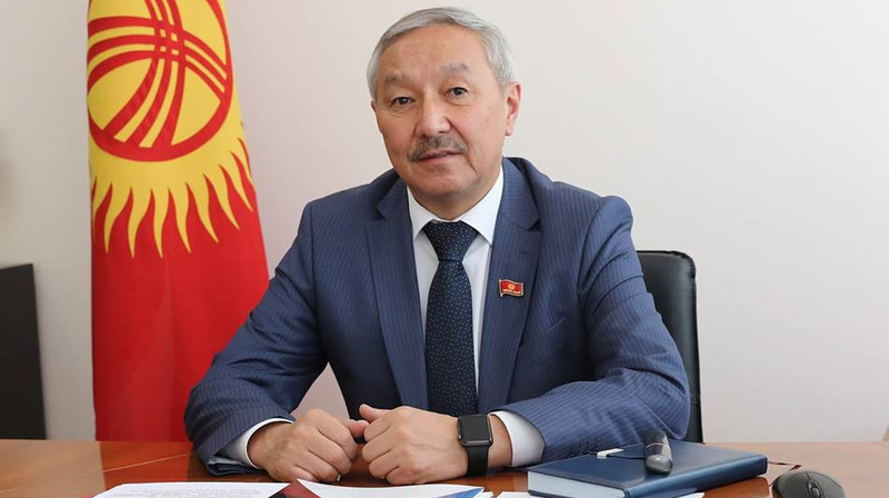 Депутат Б.Турусбеков назвал запрет на ввоз и производство полиэтиленовых пакетов переходом к зеленой экономике &mdash; Tazabek