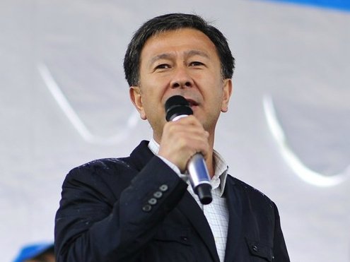 Депутат А.Шадиев заявил о лобби коллег при отмене НДС с импорта зерна и пообещал назвать имена — Tazabek