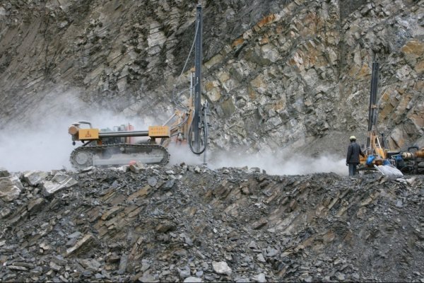 АБР выделил $95,1 млн на реабилитацию 70 км дороги Север&mdash;Юг &mdash; Tazabek