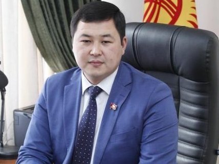 Сотрудники Минсельхоза в регионах ездят на Нивах, заливают ГСМ на счет бюджета и при этом не работают, - депутат — Tazabek