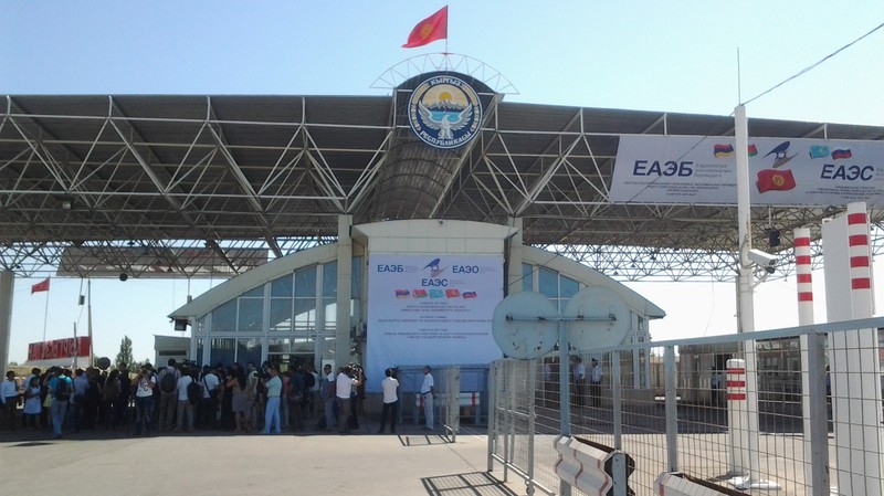 Для взаимодействия с Китаем и ЕС важно решить вопрос транзитных тарифов, - глава Центра постсоветских исследований &mdash; Tazabek