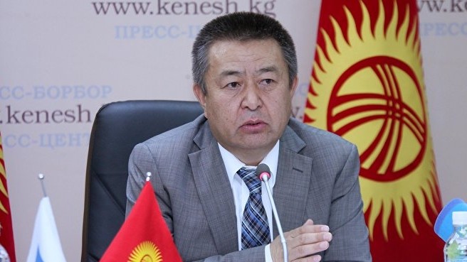 Я специально проголосовал против отмены НДС на пшеницу, так как знал, что будут говорить о лоббировании интересов, - спикер Ч.Турсунбеков &mdash; Tazabek