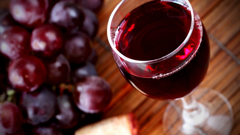 Владельцы 15 винодельческих компаний Кыргызстана &mdash; одна из компаний заплатила в бюджет почти 20 млн сомов &mdash; Tazabek