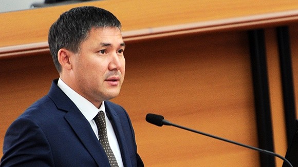 Губернатор Таласской области попросил обеспечить область 100 электроопорами и 10 трансформаторами &mdash; Tazabek