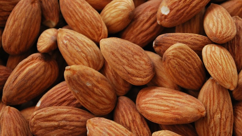 Россельхознадзор не пропустил 4 тонны миндаля из Кыргызстана &mdash; Tazabek