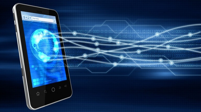 Сколько в бюджет отчислили компании, имеющие лицензию на передачу данных?(руководители, учредители) &mdash; Tazabek