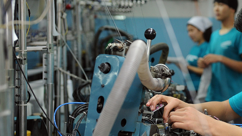 Правительство планирует развивать швейный кластер &mdash; Tazabek