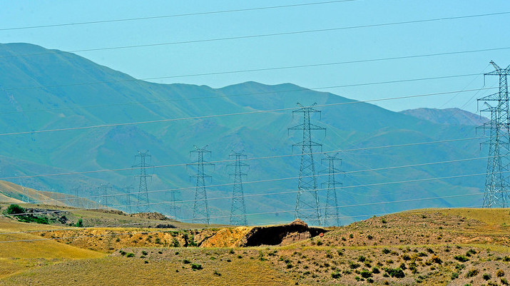 Определен состав депутатской комиссии по мониторингу использования денежных средств проекта ЛЭП 500 кВ &laquo;Датка&mdash;Кемин&raquo; &mdash; Tazabek