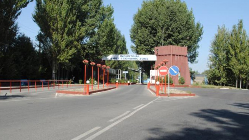 90 субъектов СЭЗ Бишкека лишены льгот, - УГНС &mdash; Tazabek