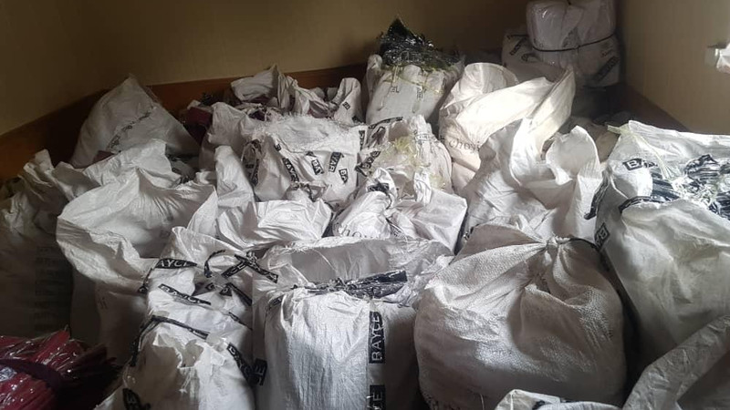 ГТС пресекла контрабанду одежды из Узбекистана на 500 тыс. сомов &mdash; Tazabek