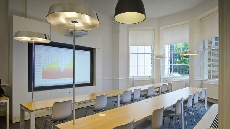 Владельцы частных школ &laquo;Ага Хана&raquo;, &laquo;Сапат&raquo; и других 20 образовательных учреждений города Ош (отчисления в бюджет) &mdash; Tazabek