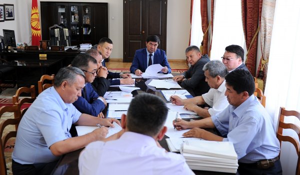 Правительство поручило госорганам ужесточить контроль за проведением вакцинации домашнего скота &mdash; Tazabek