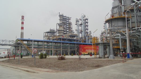 Если руководство НПЗ &laquo;Джунда&raquo; переведет завод в Таджикистан, то уже мы будем закупать у них ГСМ, - политолог &mdash; Tazabek