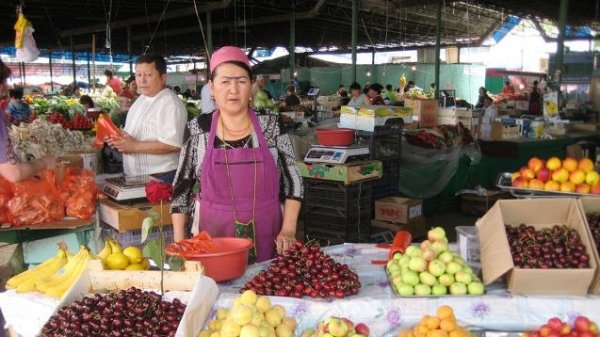 УМС незаконно провело тендер на передачу в аренду 3 объектов Орто-Сайского рынка, - Бишкекский горкенеш (фото объектов и квадратура) &mdash; Tazabek
