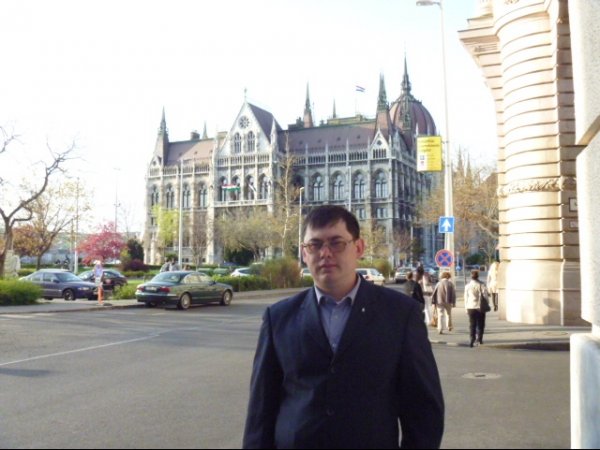 Экономист прогнозирует рост курса доллара выше 70 сомов к зиме &mdash; Tazabek