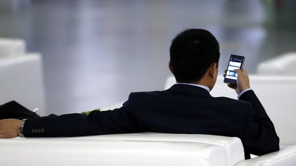 Страховые компании, которые не внедрили мобильные приложения и общение через сайт, в будущем потеряют клиентов, - предприниматель &mdash; Tazabek