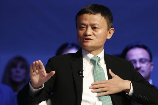 Основатель Alibaba Джек Ма о концепции &laquo;30&raquo; - Нужно уделять внимание тем, кому сейчас 30: менять мир будут именно они &mdash; Tazabek