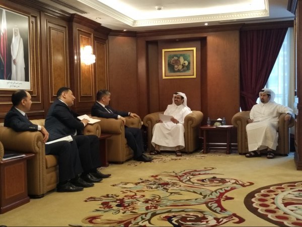 Кыргызстан и Катар обсудили вопросы торговли, инвестиций, транспорта и сельского хозяйства &mdash; Tazabek