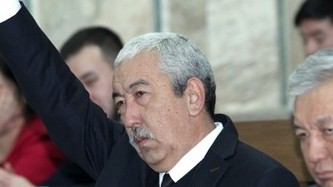 Золото и алкогольную отрасль не надо было отдавать в частные руки, - депутат И.Масалиев &mdash; Tazabek