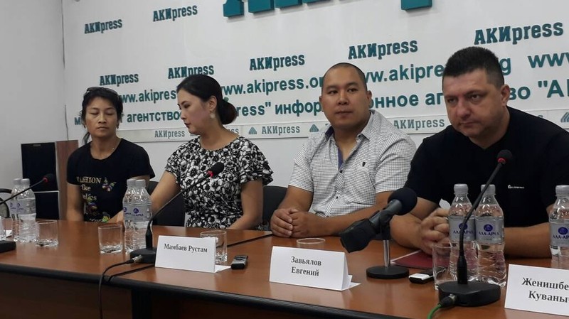 Импортеры: С 1 июля таможенники без оснований практически все товары растаможивают по 6 методу &mdash; по завышенным тарифам &mdash; Tazabek