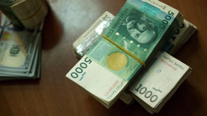 Расходы местного бюджета Бишкека за полгода составили 3,8 млрд сомов, - Минфин &mdash; Tazabek