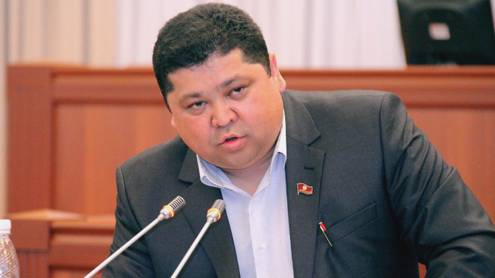 Депутат: Граждане Узбекистана очень заинтересованы в турвизитах в Кыргызстан &mdash; Tazabek