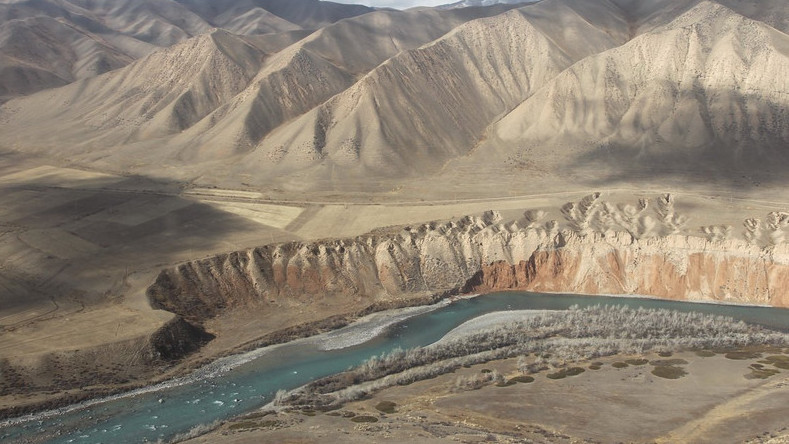 Кыргызстан должен представить возражения по иску &laquo;РусГидро&raquo; в Гаагский суд не позднее 15 апреля 2019 года &mdash; Tazabek