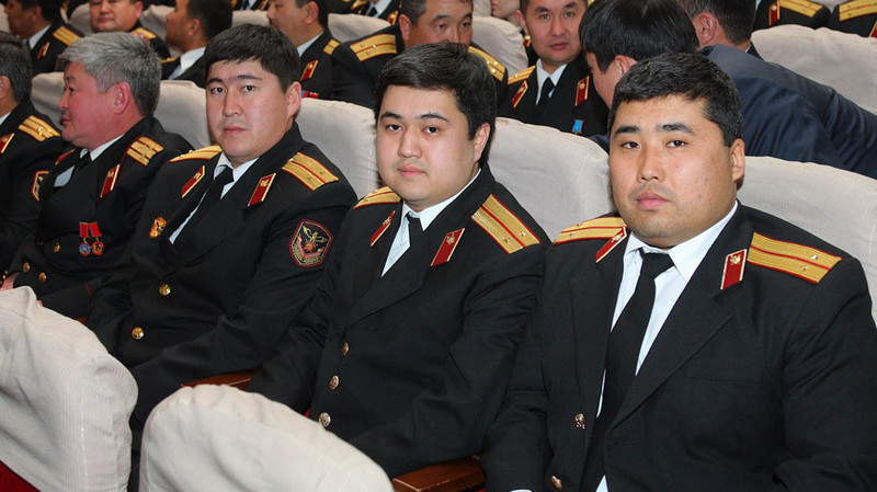 Премьер обновил состав коллегии Финполиции (фамилии) &mdash; Tazabek