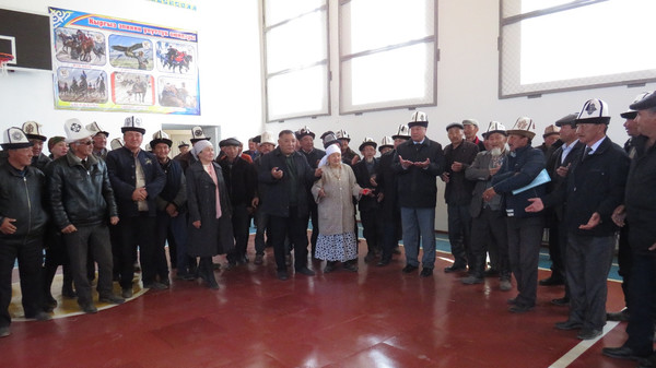 Кара-Кулжадагы С.Жусуев мектебинде спорт зал ачылды