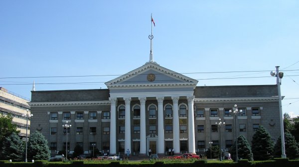 Мэрия объявила тендер на разработку 5 проектов строительства и ремонта дорог в Бишкеке стоимостью более 2 млн сомов — Tazabek