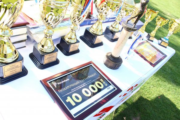 &laquo;Росинбанк&raquo; выступил партнером закрытия VI гольф-сезона &mdash; Tazabek