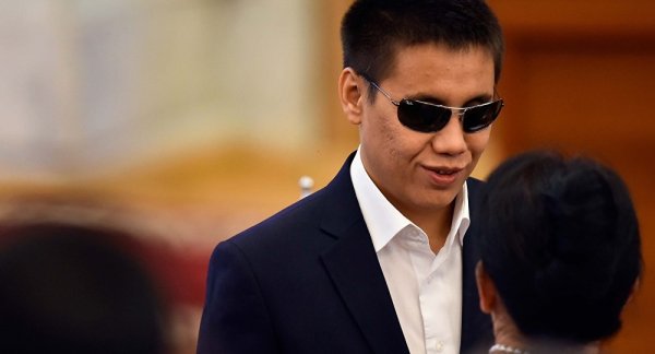 Депутат интересуется, из каких средств получают зарплату спецадминистраторы ДЕБРА &mdash; Tazabek