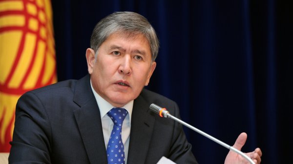 Если бы Келдибеков за $1 купил &laquo;Кыргызгаз&raquo;, то миллиард вложил бы не в развитие системы, а в свою семью, - президент А.Атамбаев &mdash; Tazabek