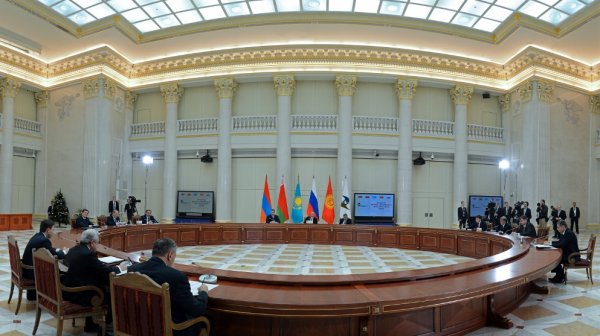 Кыргызстан подписал Таможенный кодекс ЕАЭС, остался 1 вопрос, - председатель коллегии ЕЭК Т.Саркисян &mdash; Tazabek