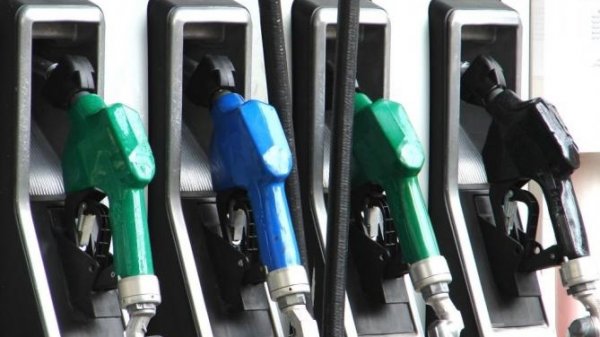 Рынок ГСМ: За прошедший 2016 год бензин марки Аи-92 подорожал на 2 сома (мониторинг) &mdash; Tazabek