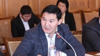 Депутат Асылбек уулу Дамирбек: Рабочие дороги Балыкчы—Корумду, где идет реконструкция, три месяца не получают зарплату — Tazabek