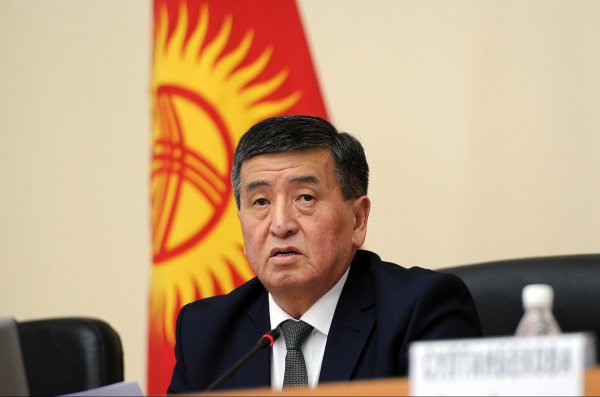 Премьер С.Жээнбеков попросил не политизировать строительство дороги Балыкчы&ndash;Корумду &mdash; Tazabek