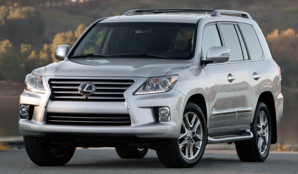 Служебные авто: Руководство ГТС водит Lexus LX 570 и Toyota Land Cruiser (марки, год выпуска) &mdash; Tazabek
