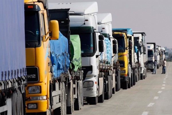 Агентство автотранспорта за 3 месяца 2017 года выдало около 5 тыс. лицензий на 2,7 млн сомов &mdash; Tazabek