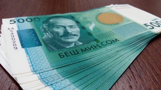 За 5 месяцев рубль вырос на 17,1% и тенге на 4% &mdash; Tazabek