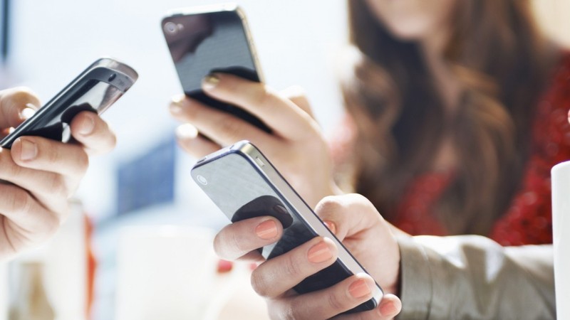 За 9 месяцев объемы услуг связи по Кыргызстану были оказаны на 16,9 млрд сомов, уменьшившись на 24,1% &mdash; Tazabek