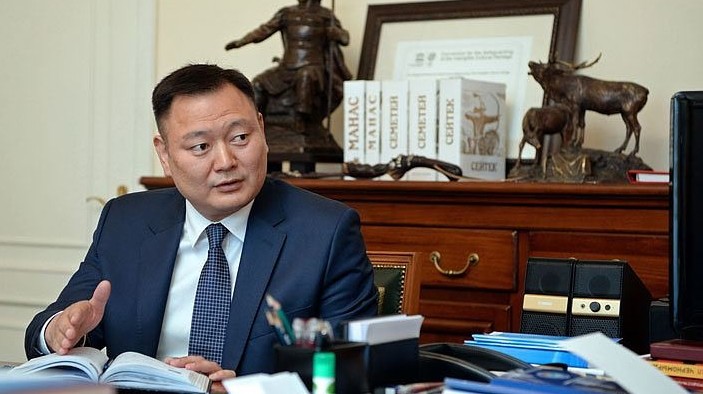 Глава Фонда госимущества Дуйшенбек Зилалиев подал в отставку до окончания разбирательств по уголовному делу &mdash; Tazabek