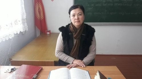 В Суусамырской долине в школе Түркмөн нет ни одного работающего компьютера для занятия информатикой