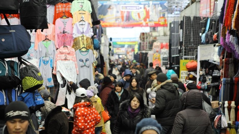 За 2 месяца объем оптовой и розничной торговли, ремонта автомобилей и мотоциклов составил 51,9 млрд сомов &mdash; Tazabek